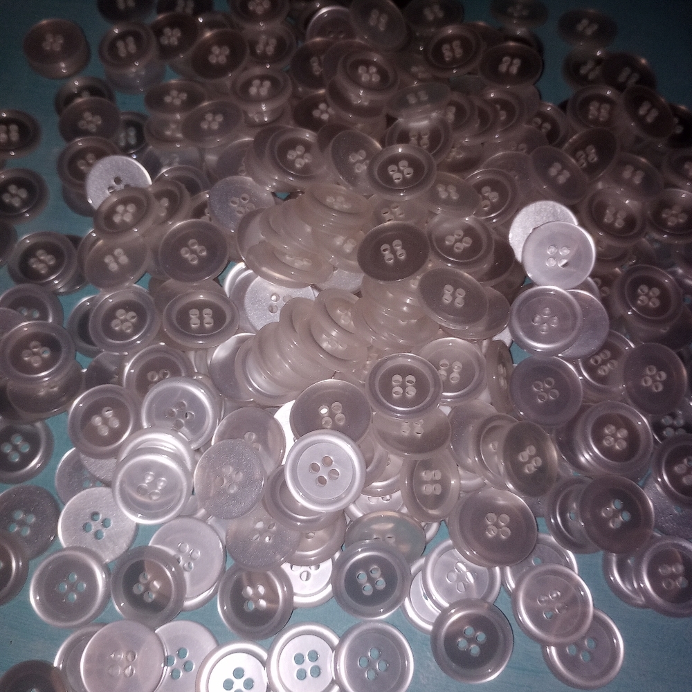 Designer Buttons - Picture 11 of 15